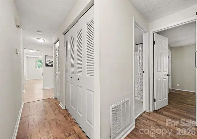 Photo 3 of Single family home for sale at 7319 Shadowlake Dr, Charlotte, NC 28226 | MLS# 4405663 | Listing updated on 2026-10-20
