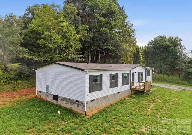 2nd image of 526 Cane River School Rd, Burnsville, NC 28714 | MLS# 4405690
