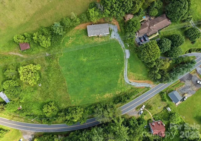 24th image of 526 Cane River School Rd, Burnsville, NC 28714 | MLS# 4405690