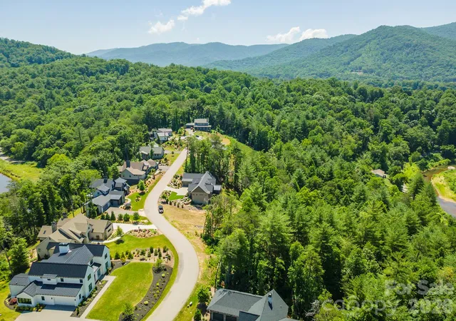 20th image of 149 Riverbend Forest Dr #6, Asheville, NC 28805 | MLS# 4405693