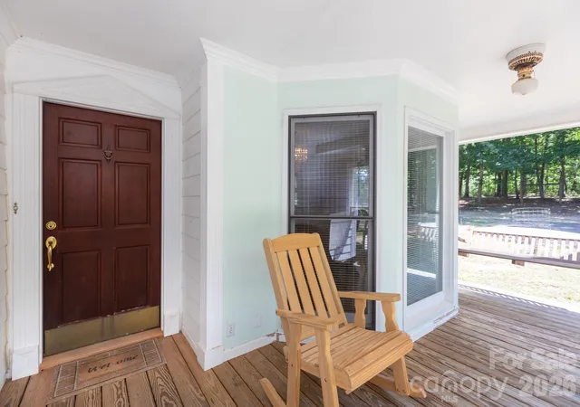 Photo 3 of Single family home for sale at 15224 Thomas Rd, Charlotte, NC 28278 | MLS# 4405705 | Listing updated on 2026-08-05