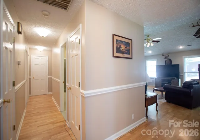 Photo 4 of Single family home for sale at 15224 Thomas Rd, Charlotte, NC 28278 | MLS# 4405705 | Listing updated on 2026-08-05