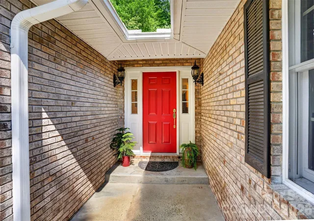 4th image of 227 Sean Way, Hendersonville, NC 28792 | MLS# 4405713