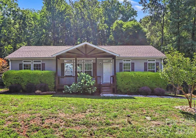 1st image of 806 New Castle Ct, Albemarle, NC 28001 | MLS# 4405714