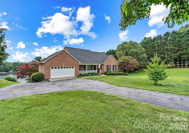 Photo 2 of Single family home for sale at 50 Sand Bar Dr, Taylorsville, NC 28681 | MLS# 4405717 | Listing updated on 2026-09-01