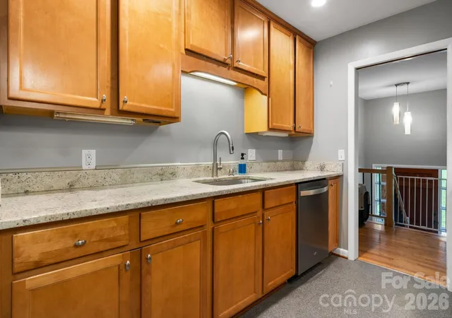 Photo 4 of Single family home for sale at 267 25th Avenue NW, Hickory, NC 28601 | MLS# 4405765 | Listing updated on 2026-08-31