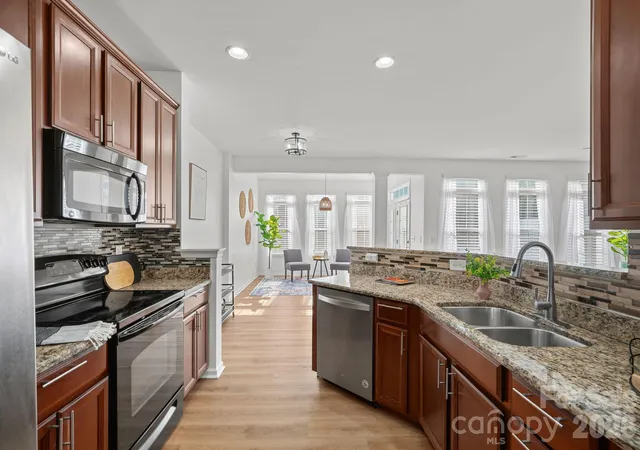 Photo 3 of Townhouse for sale at 745 Prospect Ln, Fort Mill, SC 29708 | MLS# 4405767 | Listing updated on 2026-08-22