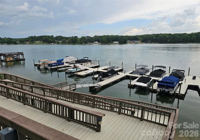 Photo 1 of Single family home for sale at 3675 W Bay Dr, Sherrills Ford, NC 28673 | MLS# 4405778 | Listing updated on 2026-08-24