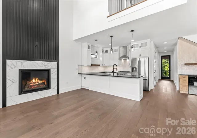 4th image of 12 S Martha Kate Dr #21, Hendersonville, NC 28792 | MLS# 4405787