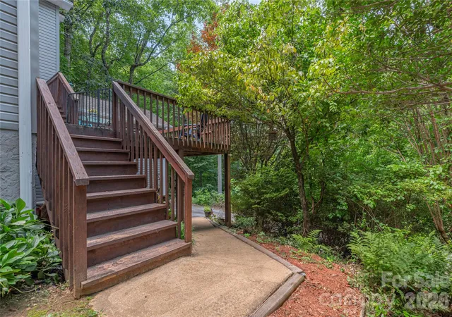 2nd image of 5 Summer Savory Ct, Flat Rock, NC 28731 | MLS# 4405791