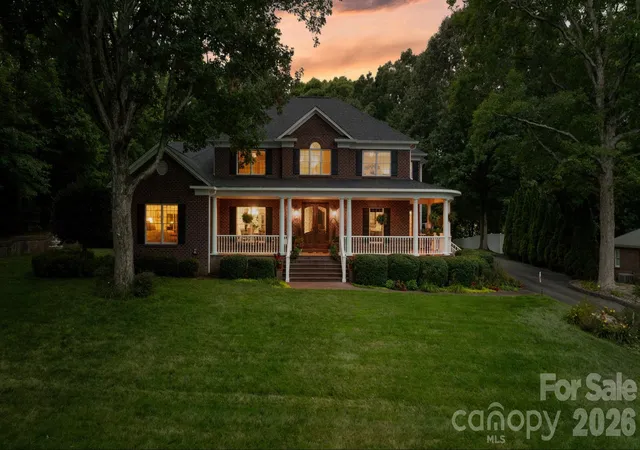 1st image of 3740 Pinecrest Dr Ne, Hickory, NC 28601 | MLS# 4405793