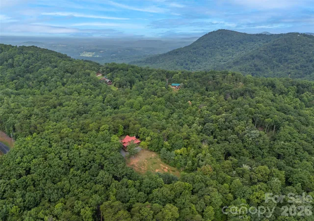 Photo 4 of Single family home for sale at 916 Fire Tower Rd, Bostic, NC 28018 | MLS# 4405804 | Listing updated on 2026-08-26