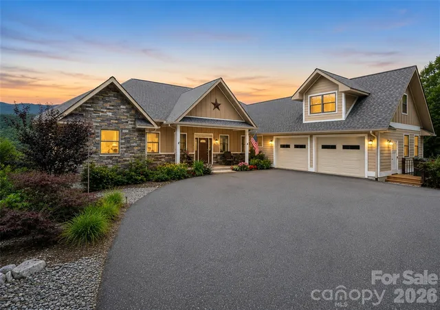 3rd image of 930 Big Raven Ln, Saluda, NC 28773 | MLS# 4405808