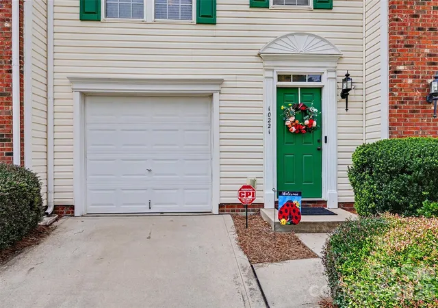 Photo 2 of Townhouse for sale at 10221 Garrett Grigg Rd, Charlotte, NC 28262 | MLS# 4405868 | Listing updated on 2026-08-03
