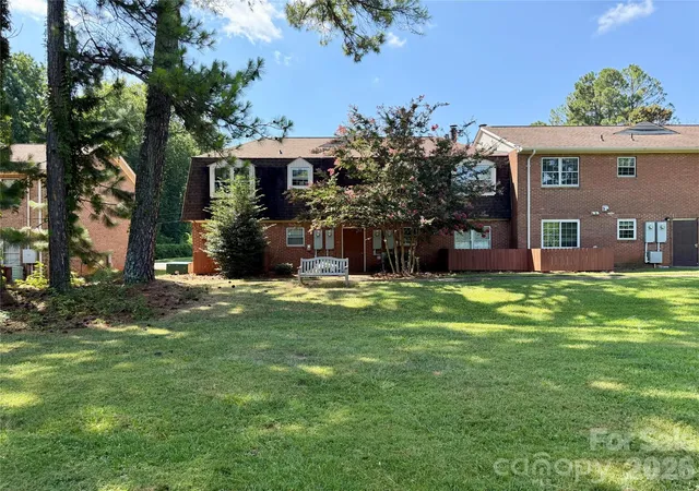 Photo 8 of Condo for sale at 5805 Hunting Ridge Ln #J, Charlotte, NC 28212 | MLS# 4405871 | Listing updated on 2026-08-12
