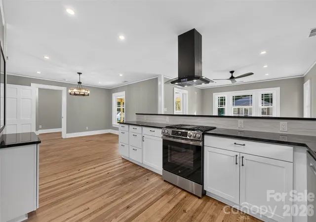 5th image of 217 Norwood St Sw, Lenoir, NC 28645 | MLS# 4405873