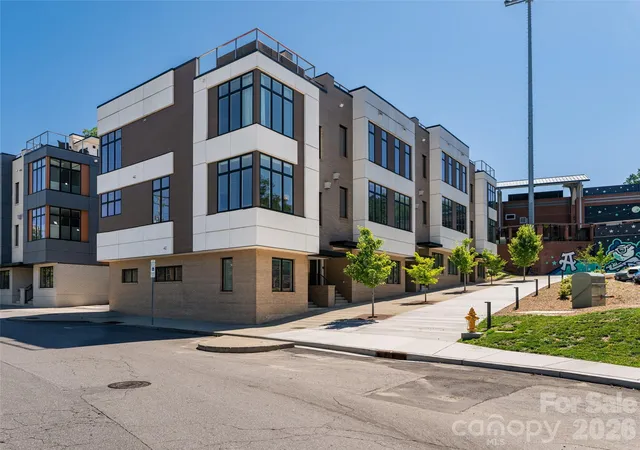 Photo 4 of Townhouse for sale at 1 Bauhaus Ct, Asheville, NC 28801 | MLS# 4405886 | Listing updated on 2026-07-22