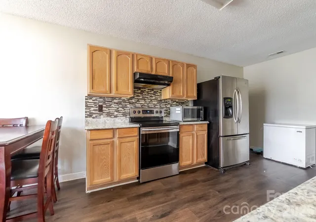Photo 1 of Single family home for sale at 1543 Tuckers Glenn Dr, Rock Hill, SC 29732 | MLS# 4405907 | Listing updated on 2026-08-22