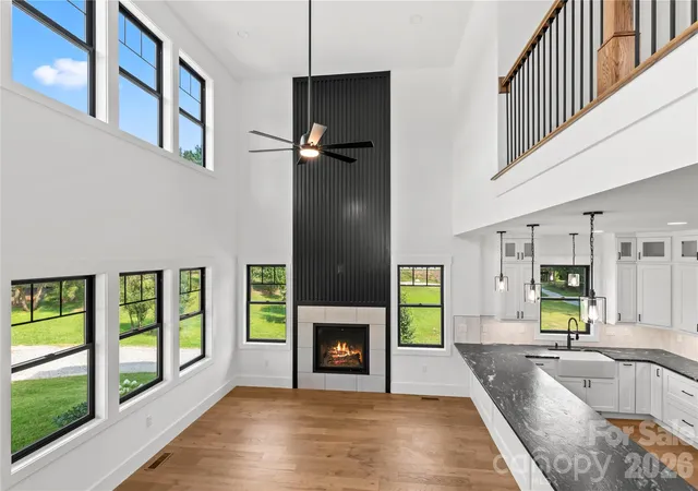 4th image of 18 S Martha Kate Dr #22, Hendersonville, NC 28792 | MLS# 4405948