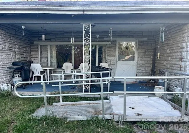 Photo 2 of Single family home for sale at 205 Whitson Rd, Marion, NC 28752 | MLS# 4405955 | Listing updated on 2026-08-24
