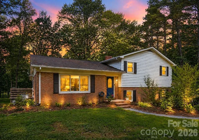 1st image of 11060 Teresia Ln, Midland, NC 28107 | MLS# 4405956