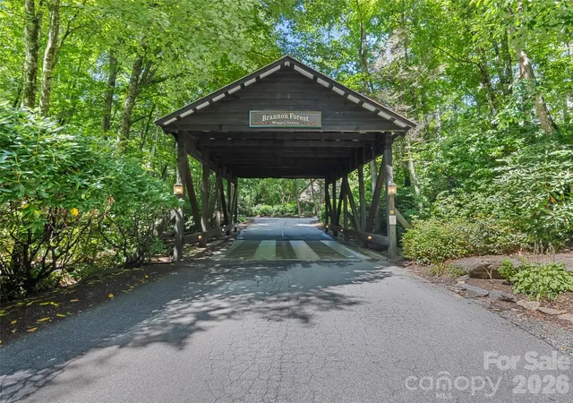 48th image of 612 Brannon Forest Dr, Waynesville, NC 28785 | MLS# 4405961