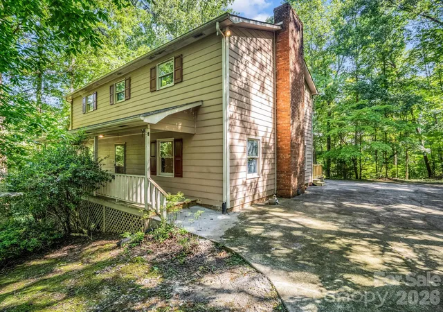 Photo 1 of Single family home for sale at 154 Breeze Hl, Rutherfordton, NC 28139 | MLS# 4405973 | Listing updated on 2026-08-20