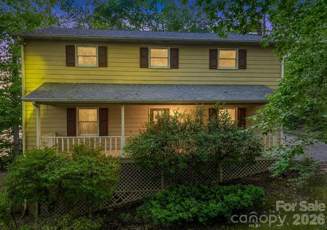 Photo 2 of Single family home for sale at 154 Breeze Hl, Rutherfordton, NC 28139 | MLS# 4405973 | Listing updated on 2026-08-20