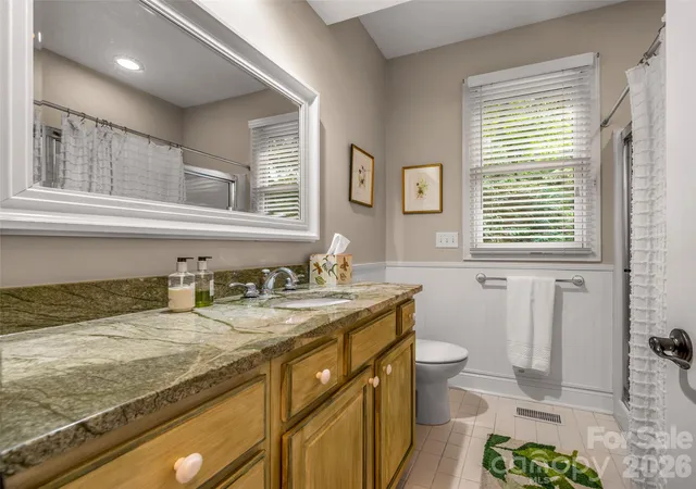 5th image of 104 Little Cherokee Rdg, Hendersonville, NC 28739 | MLS# 4405981