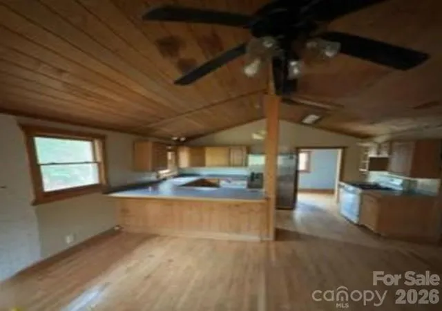 Photo 3 of Single family home for sale at 96 Meadowlark Ln, Sapphire, NC 28774 | MLS# 4405992 | Listing updated on 2026-08-21