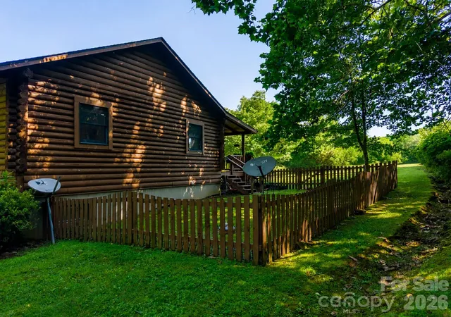 3rd image of 91 Tibi Ln, Waynesville, NC 28785 | MLS# 4405996