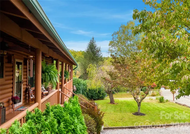 Photo 3 of Single family home for sale at 91 Tibi Ln, Waynesville, NC 28785 | MLS# 4405996 | Listing updated on 2026-10-10