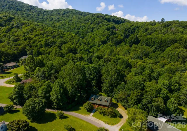 4th image of 91 Tibi Ln, Waynesville, NC 28785 | MLS# 4405996
