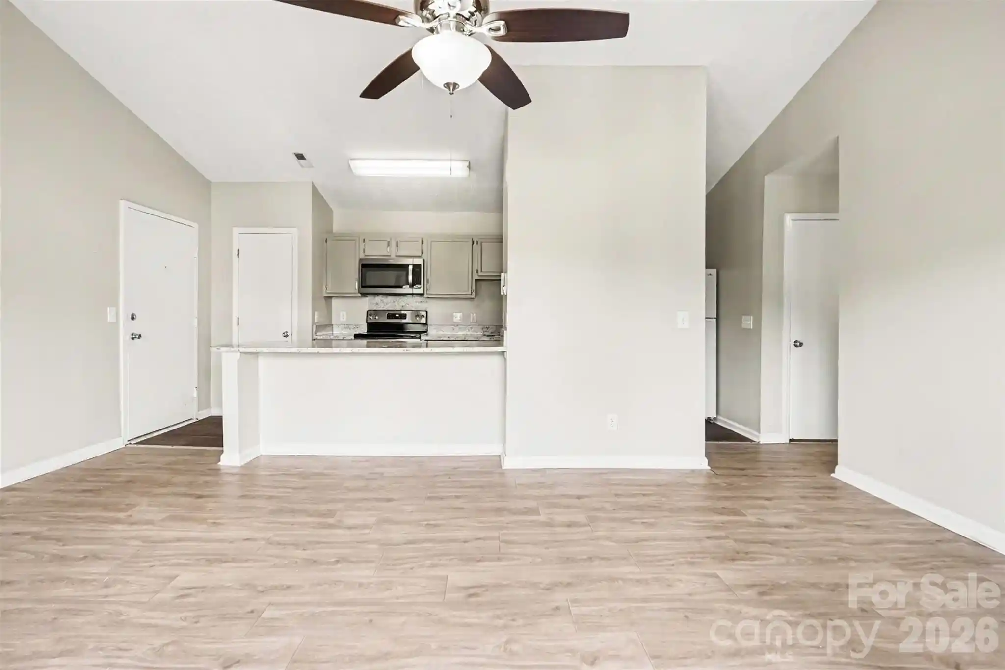 Listing Photo 1 - Condo for sale in 6165 Mdw Rose Ln located at 6165 Mdw Rose Ln, Charlotte, NC 28215 - Unit 6165 Meadow Rose Ln