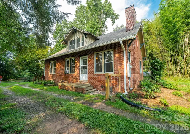 1st image of 76 Starnes Cove Rd, Asheville, NC 28806 | MLS# 4406015