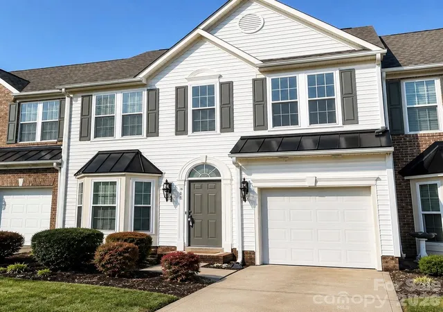 Photo 1 of Townhouse for sale at 320 Shingleoak Dr, Clover, SC 29710 | MLS# 4406026 | Listing updated on 2026-08-09