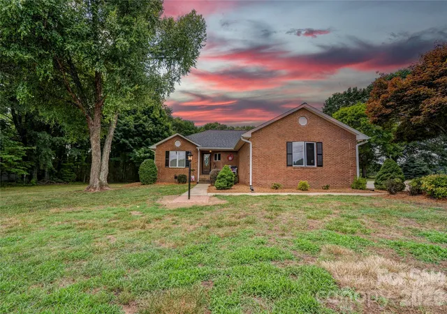 2nd image of 2002 Flint Hill Church Rd, Shelby, NC 28152 | MLS# 4406036