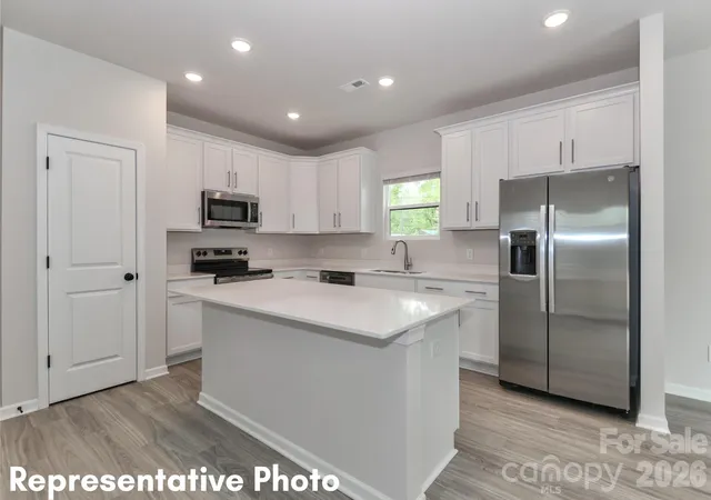 3rd image of 225 Institute St, Mooresville, NC 28115 | MLS# 4406040