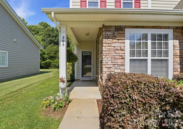 image of 508 Sugar Tree Dr, Rock Hill, SC 29732 | MLS# 4406046