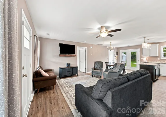 3rd image of 1879 Jetton Dr, Vale, NC 28168 | MLS# 4406050