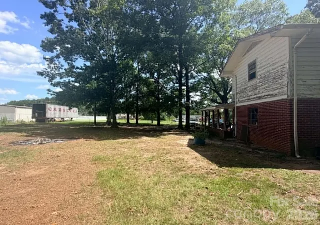 Photo 3 of Single family home for sale at 1663 Harris Henrietta Rd, Forest City, NC 28043 | MLS# 4406061 | Listing updated on 2026-08-05