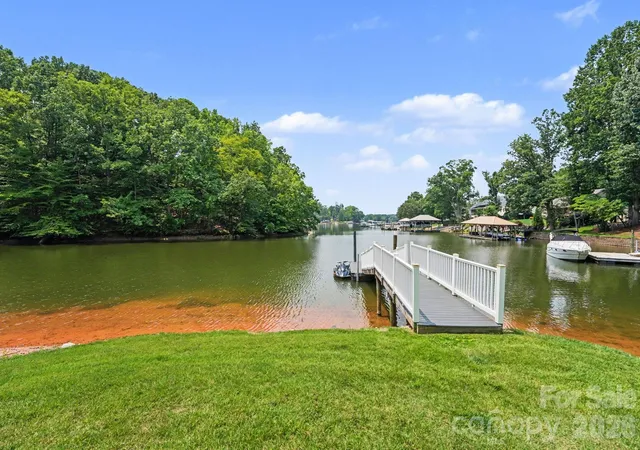 Photo 1 of Single family home for sale at 128 La Agua Ln, Troutman, NC 28166 | MLS# 4406062 | Listing updated on 2026-09-28