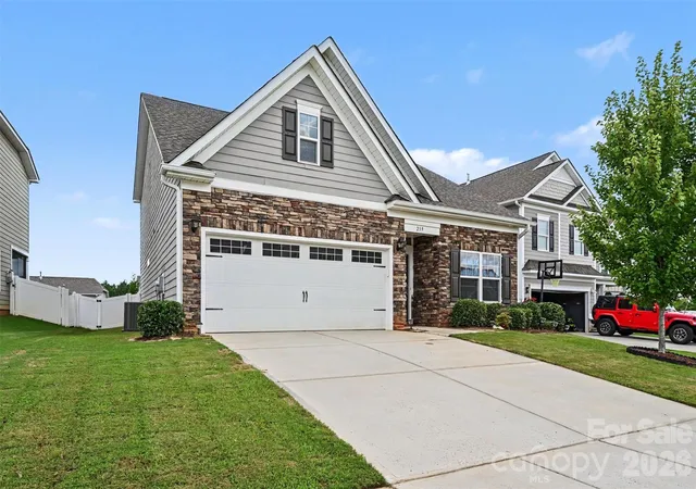 Photo 2 of Single family home for sale at 239 Sycamore Dr, Lancaster, SC 29720 | MLS# 4406079 | Listing updated on 2026-10-02