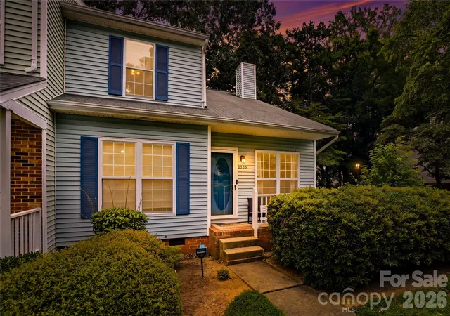 Listing Photo 2 - Condo for sale in building located at 6355 Windsor Gate Ln, Charlotte, NC 28215