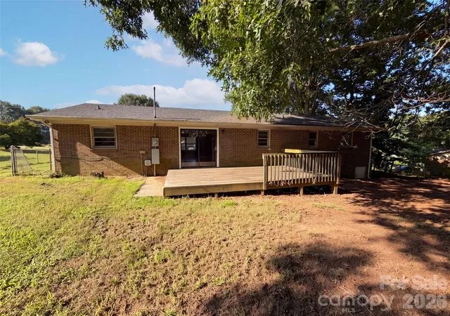 5th image of 120 Riley Rd, Dallas, NC 28034 | MLS# 4406089