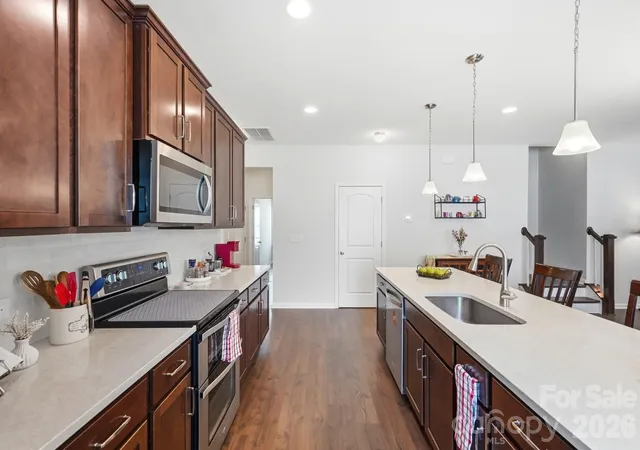 Photo 2 of Single family home for sale at 2667 Andes Dr, Statesville, NC 28625 | MLS# 4406112 | Listing updated on 2026-10-01