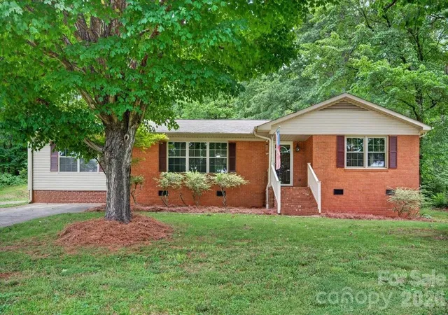 Single family home for sale at 101 N Main St, Mount Pleasant, NC 28124 | MLS# 4406120