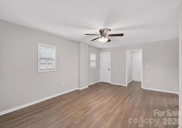 Photo 3 of Single family home for sale at 101 N Main St, Mount Pleasant, NC 28124 | MLS# 4406120 | Listing updated on 2026-09-06