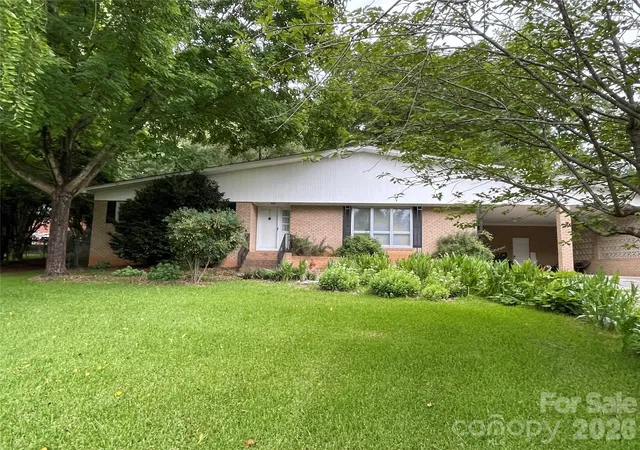 1st image of 3209 Greenwood Park Cir, Albemarle, NC 28001 | MLS# 4406124