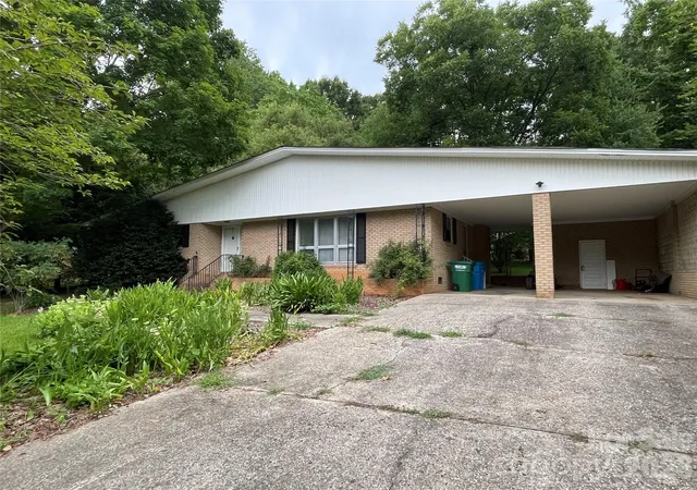 4th image of 3209 Greenwood Park Cir, Albemarle, NC 28001 | MLS# 4406124